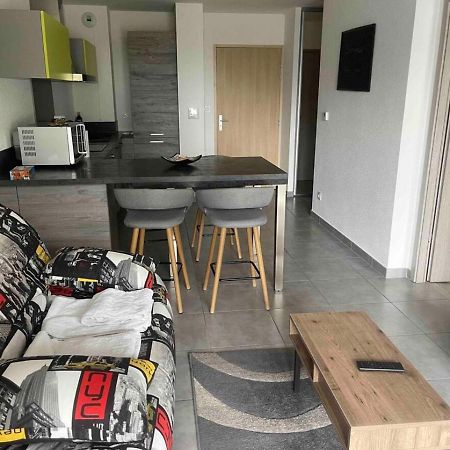 Appartement 4 Personnes Proche Lac Saint Point Montperreux Eksteriør bilde